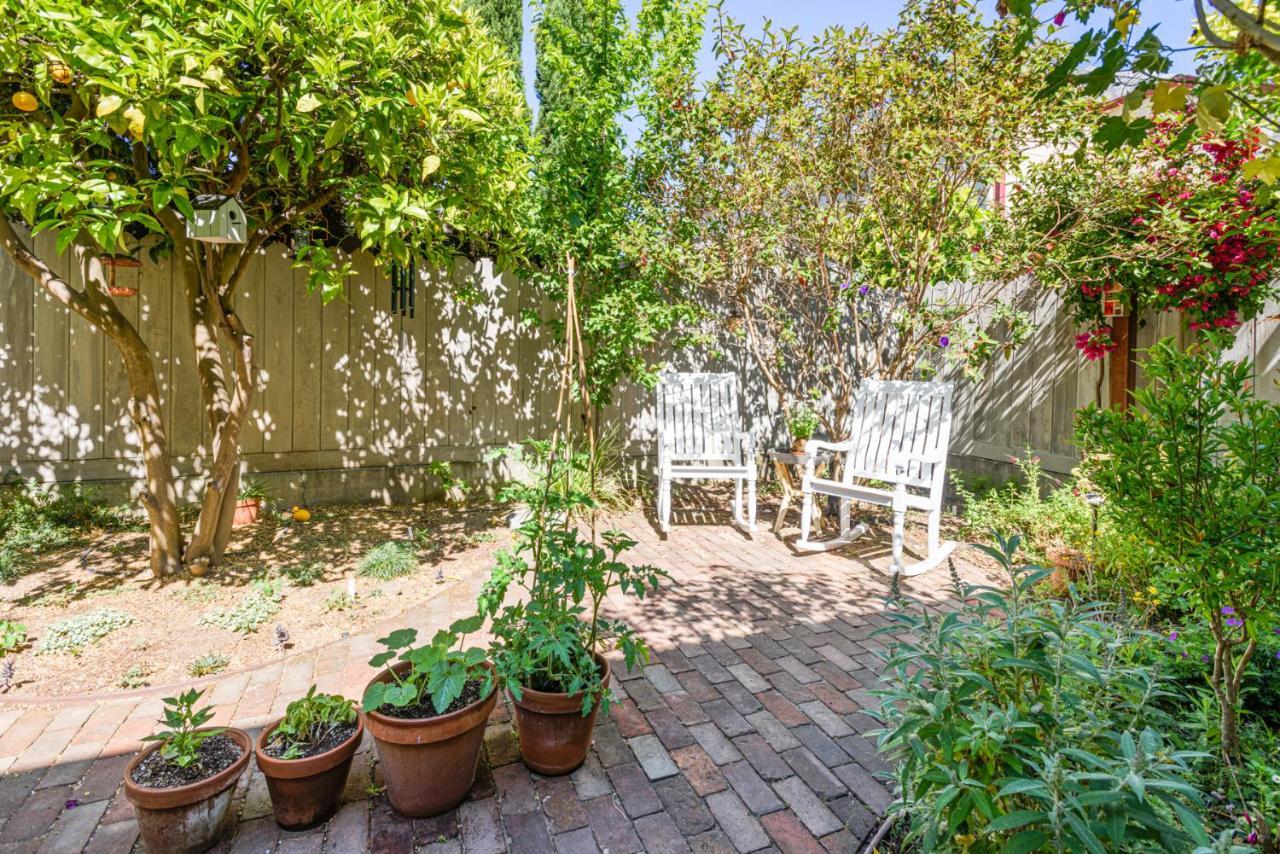 Garden Level Flat In 1885 Queen Anne Victorian Cottage In Alameda Kültér fotó